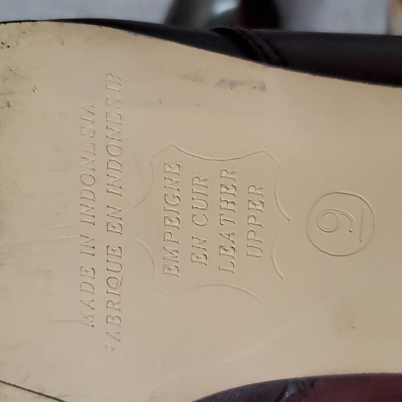 SPECTRA Leather Heeled Slipons - Picture 5 of 12